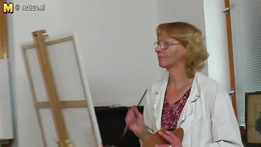 Fella tar med 3 Hunky kåt mogen BBCs till DP His Stepma