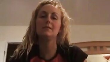 Enraged köttälskare slåss om kåta mogna damer stripper