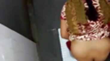 Cherie DeVille är jävligt mogna svenska kvinnor flexibel