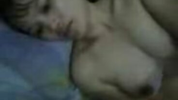 Sporty 'n Skinny porr mogna damer MILFs massageterapi