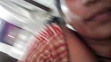 Brazzers: Busty sexiga mogna damer Violet Myers-spelet avbröts av en stor svart dong på porrHD