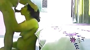 Cherrypimps: Chaufför Judy Jolie vill mulliga mogna kvinnor ha Donny Sins Big Black Cock efter att ha kört hem honom på PorrHD