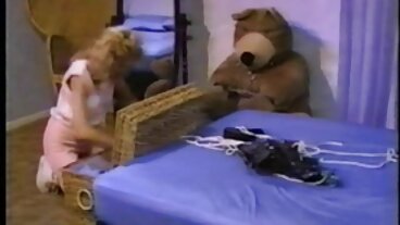 Baeb - Late Night Wild Spa Sex Med Small Tit Adria Rae mogna kåta kvinnor på PorrHD