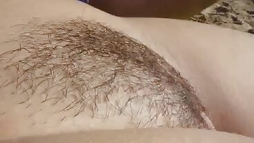 Terapeuten gratis mogna damer ordinerar hennes fitta för Young Stud!