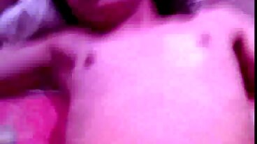 Bergsklättringsträning mogna kvinnor video med dildos, anal & Cali Carter