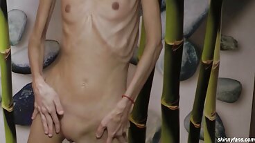 BRAZZERS: Chloe Lamour är en mulliga mogna damer Doppelbanger på PorrHD