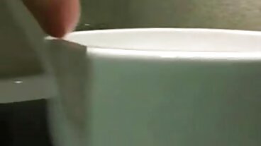 BRAZZERS: Fucking The New Maid kåta mogna damer Isis Love på PorrHD